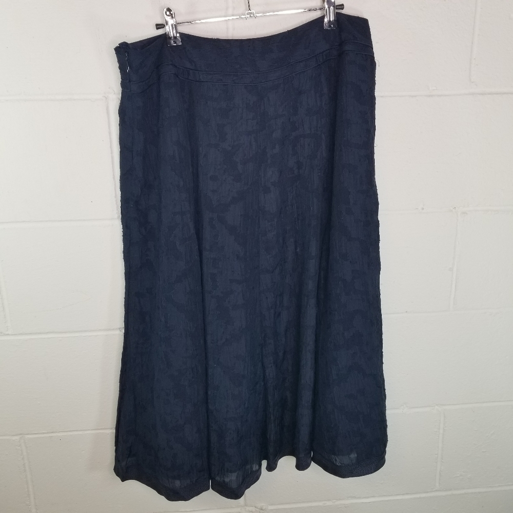 Talbots blue textured silk midi skirt new - Picture 3 of 11